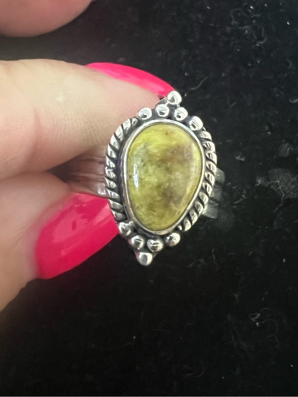 925 STERLING SILVER GREEN TURQUOISE VINTAGE RING.